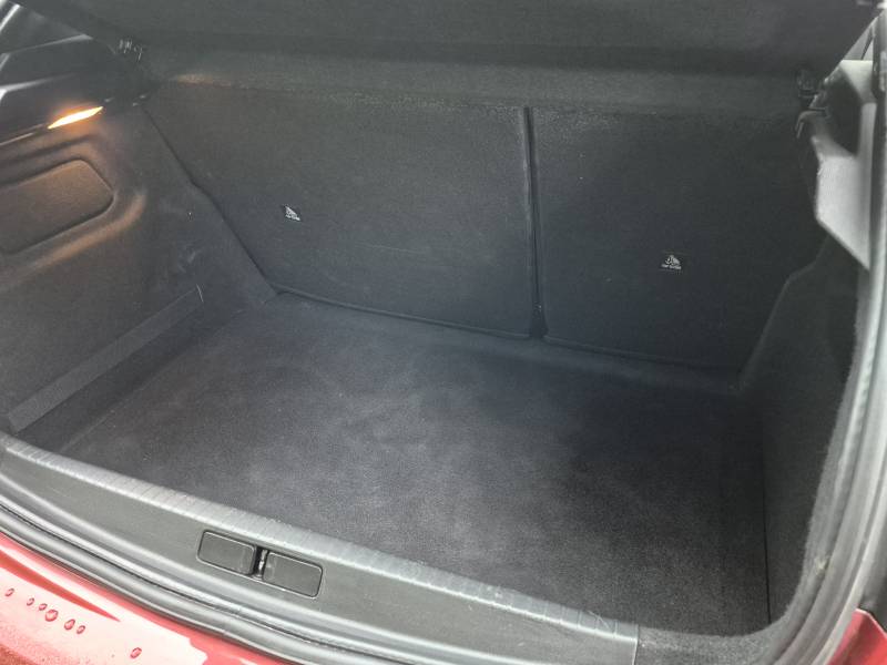 Peugeot 208 occasion 100 cv essence finition Active