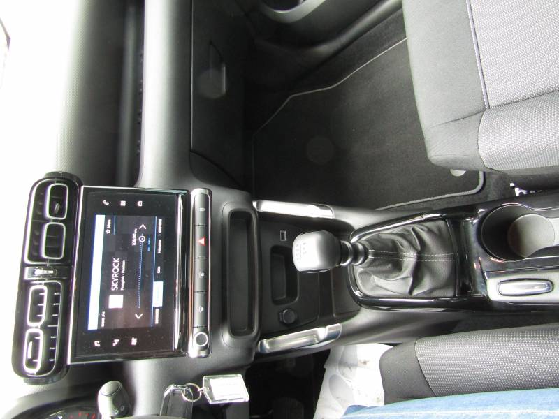 Véhicule d'occasion à vendre Citroen C3 Aircross Puretech 110 cv C-séries proche Nemours