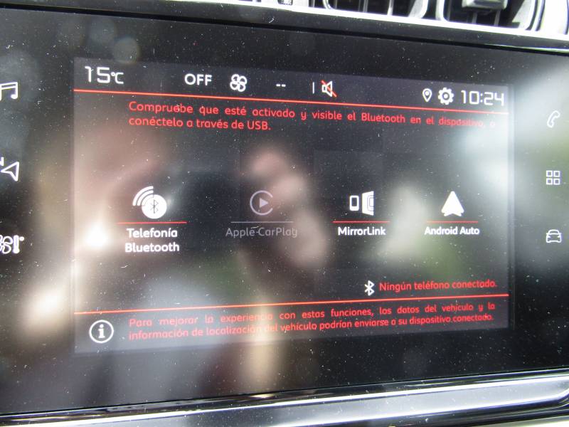 Véhicule d'occasion citadine Citroën C3 Puretech 83 cv c-séries situé proche Malesherbes